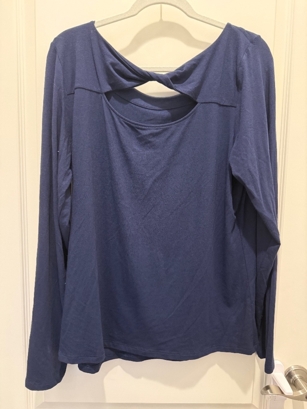 NWOT Lilly Pulitzer Long-Sleeved Tee with Twisted Back, XL